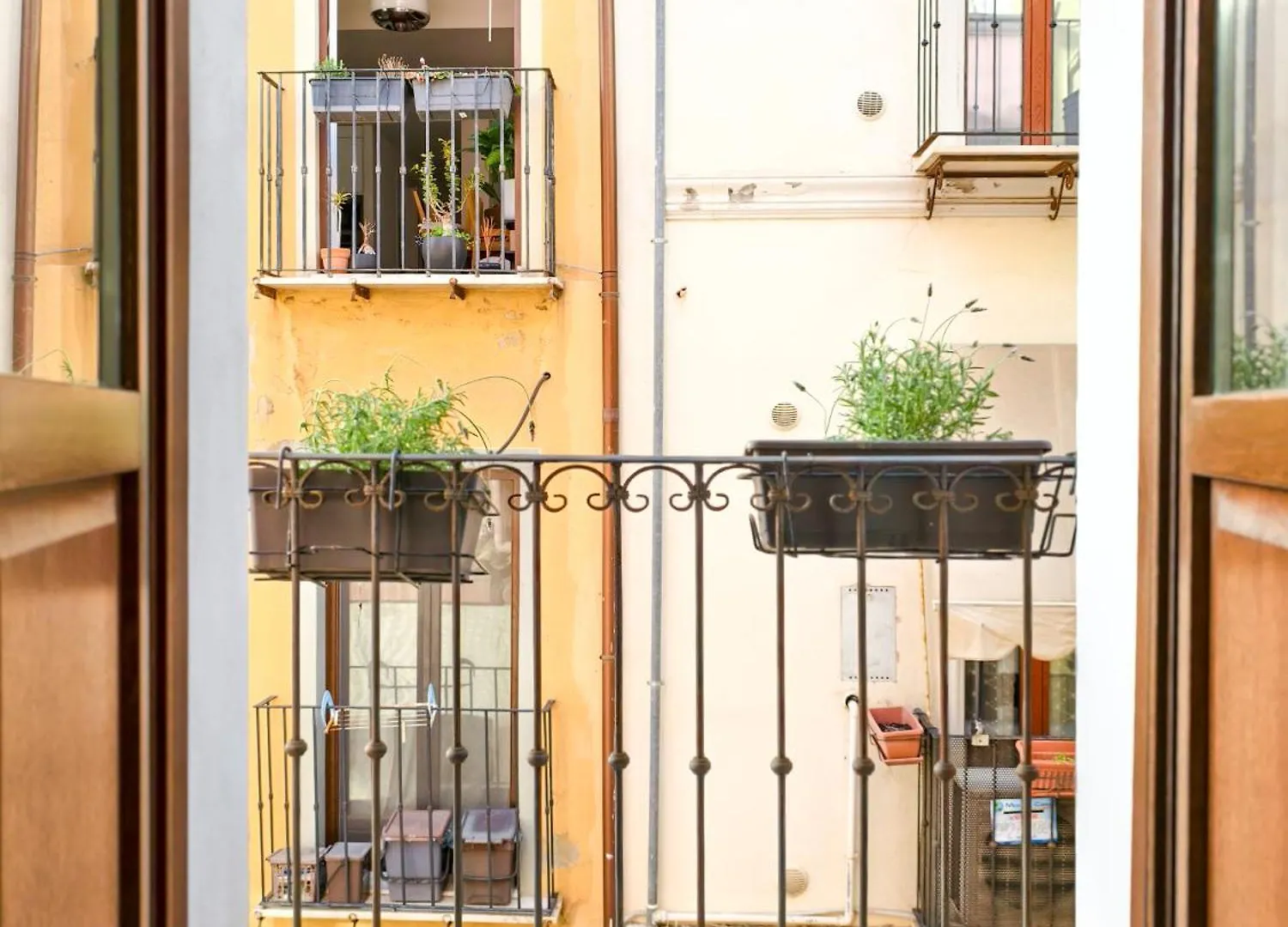 Oidu - Cagliari Suites 0*,  Italien
