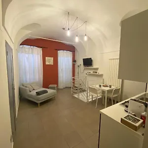 la-casetta-di-giulia.hotelitalianriviera.com/