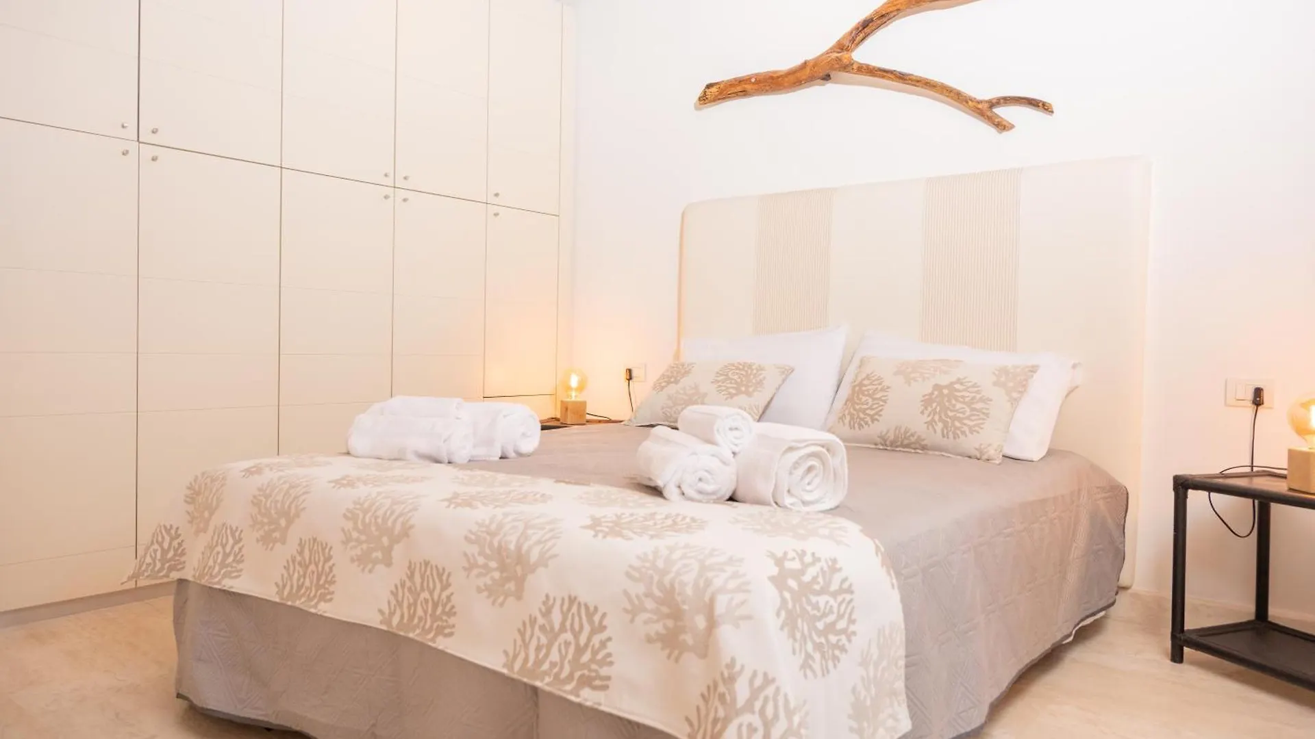 Oidu - Cagliari Suites Apartment
