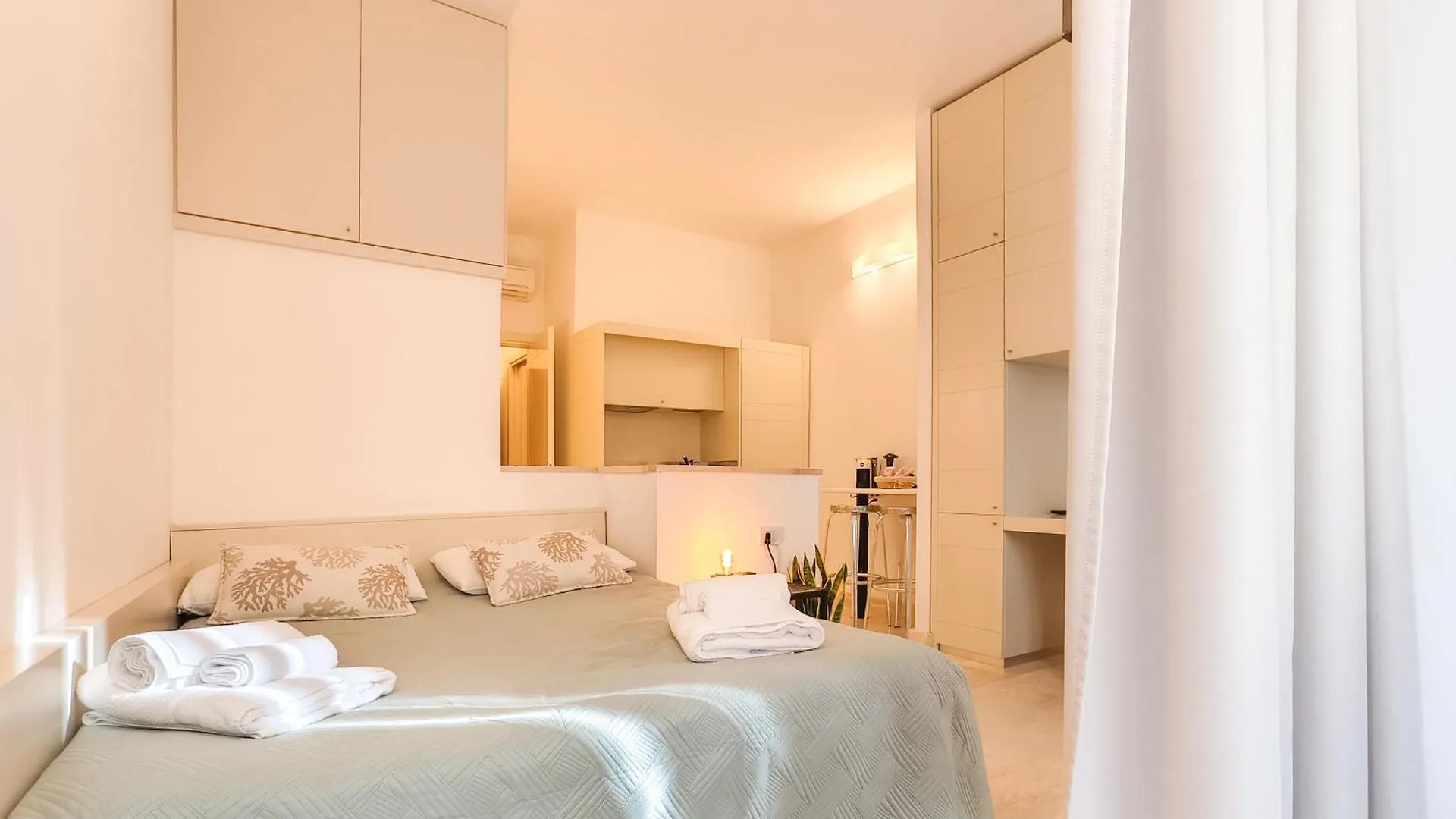 Daire Oidu - Cagliari Suites İtalya